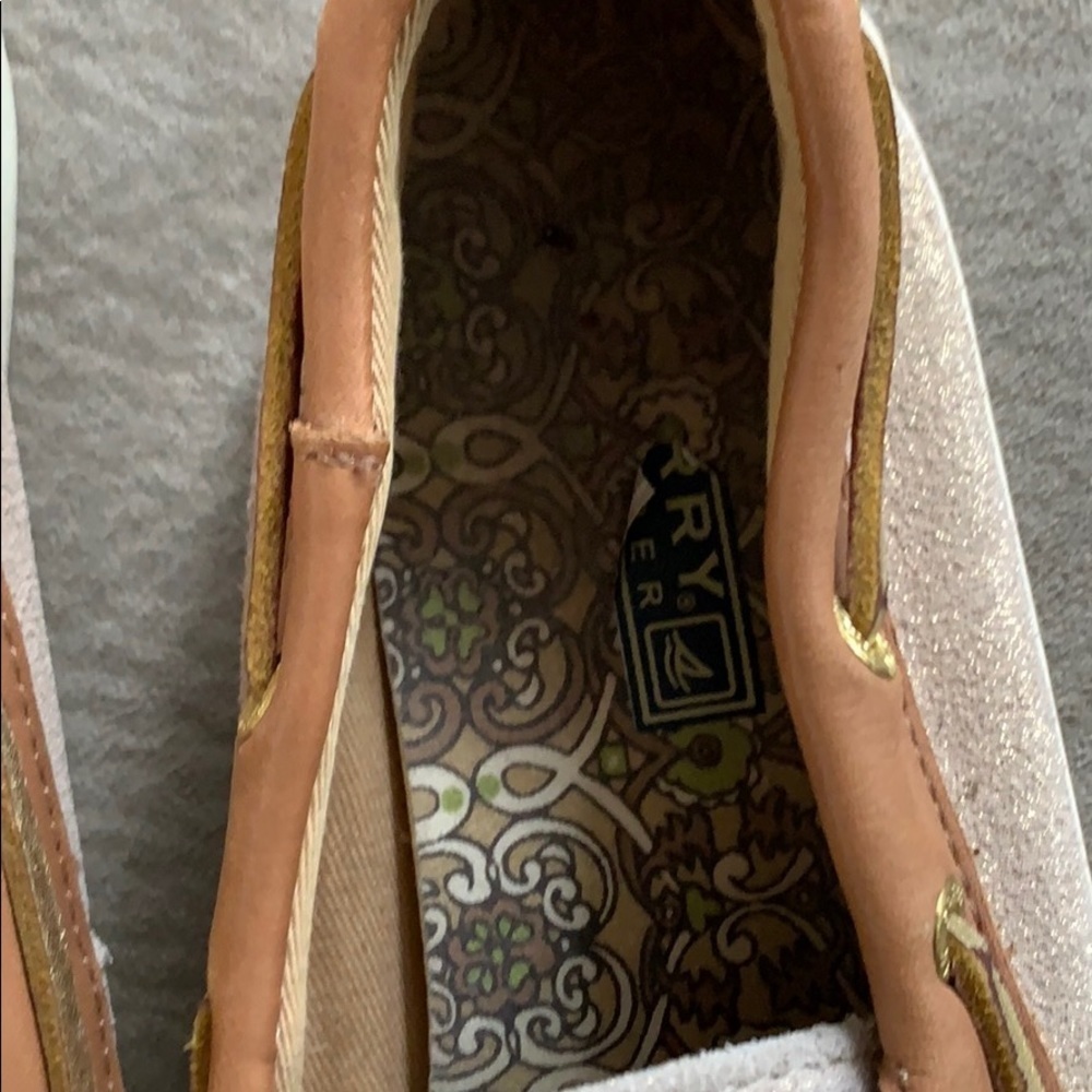 Sperry top siders in gold & brown, leather upper - Picture 6 of 8